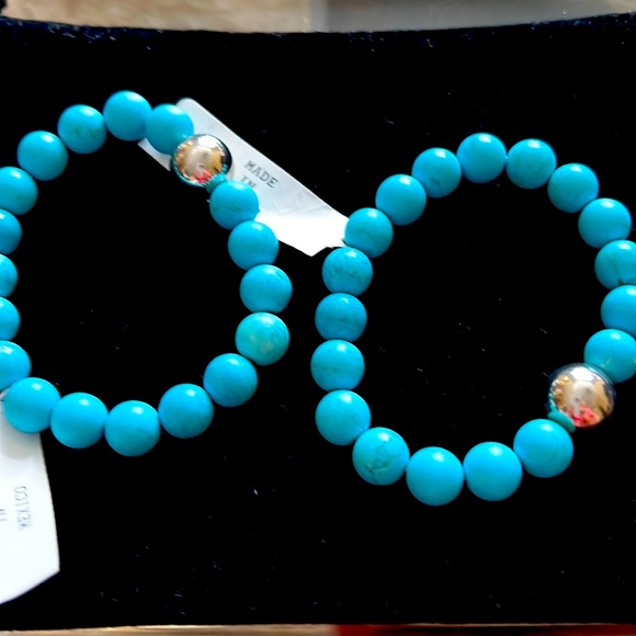 New Sterling silver and reconstructed turquoise beads bracelet - Picture 2 of 2